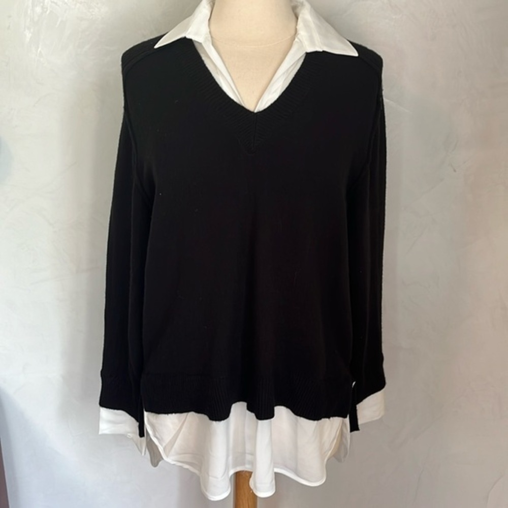 Truth by republic Black & White V-Collared twofer pullover Sweater Size Large
